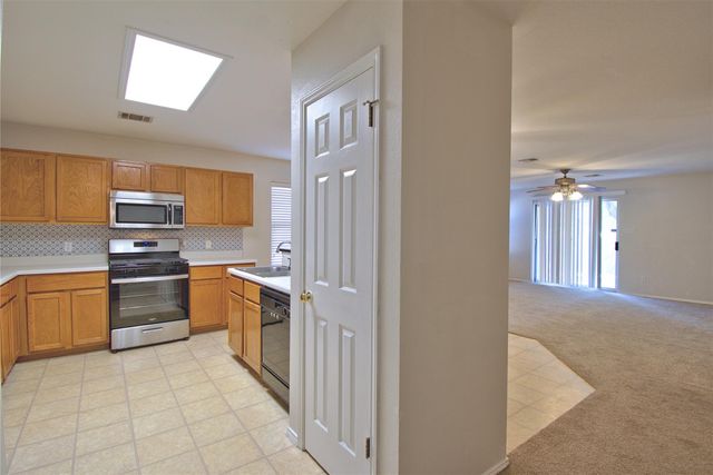 12217 Kilmartin LN, Austin, TX 78754