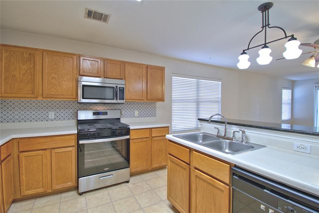 12217 Kilmartin LN, Austin, TX 78754
