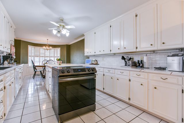 3211 Stanford Drive, San Angelo, TX 76904
