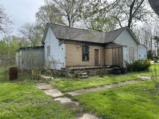 15517 Roberts Street, Lowell, IN 46356