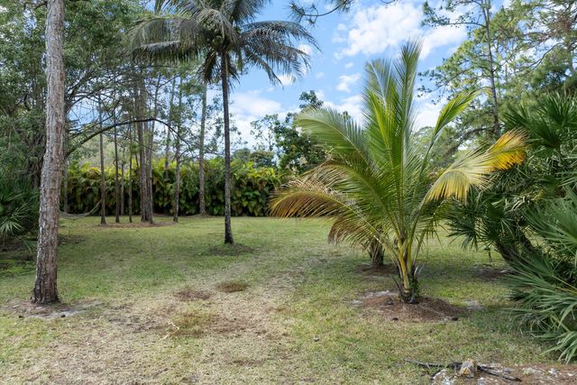 13600 54th Street N, The Acreage, FL 33411
