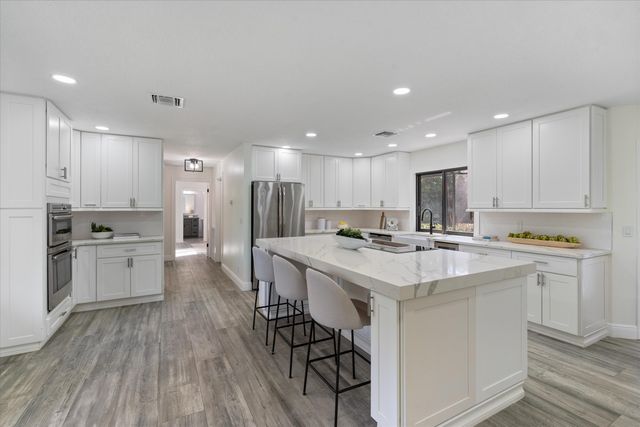 13600 54th Street N, The Acreage, FL 33411