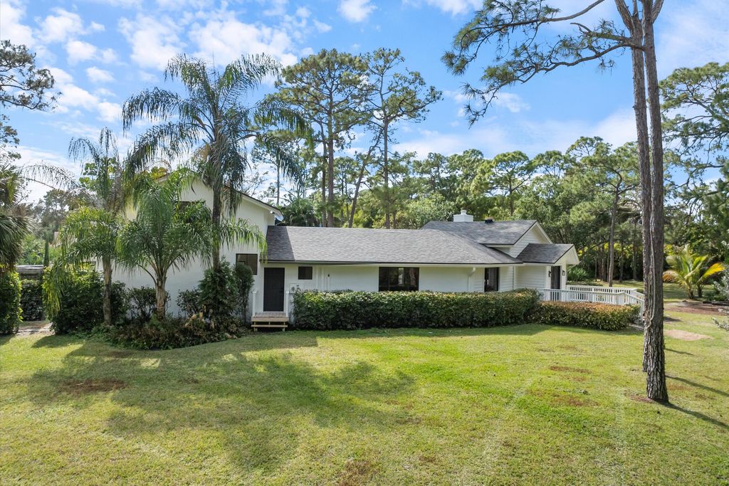 13600 54th Street N, The Acreage, FL 33411