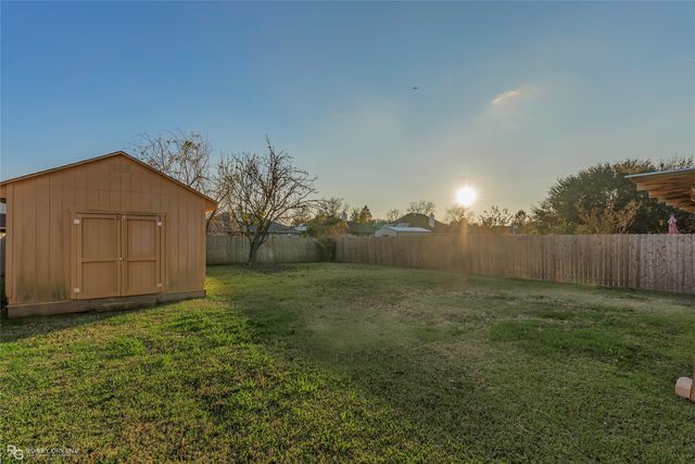 2214 Kirby Smith Drive, Bossier City, LA 71112