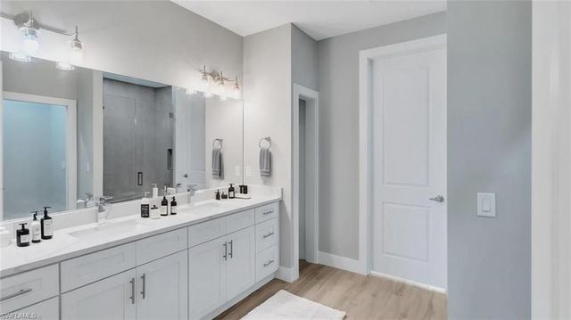 1335 NW 3rd TER, Cape Coral, FL 33993