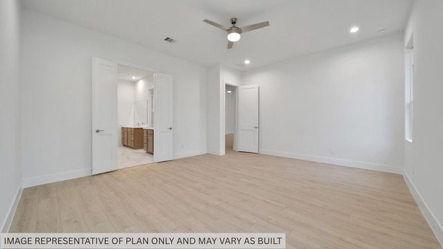 343 Louvenia Court, Pinehurst, TX 77362