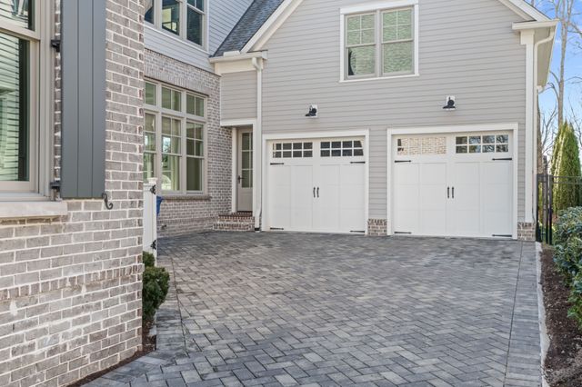 155 Splendor Ridge Dr, Franklin, TN 37064