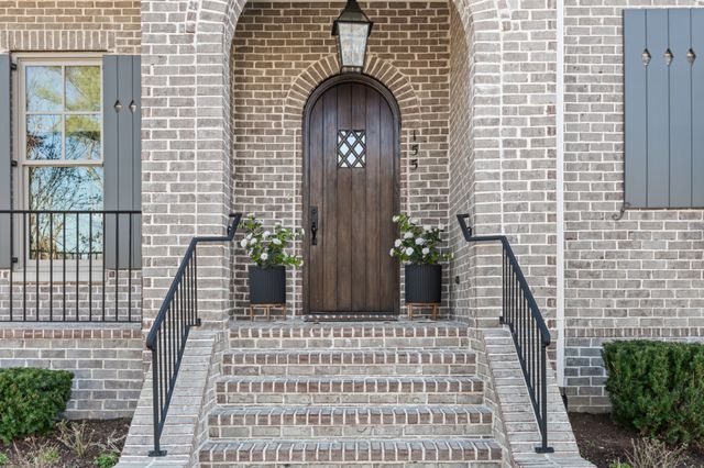 155 Splendor Ridge Dr, Franklin, TN 37064