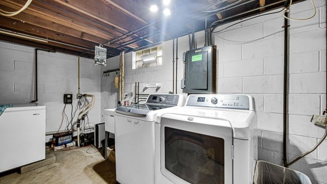 3509 41st Place, Highland, IN 46322