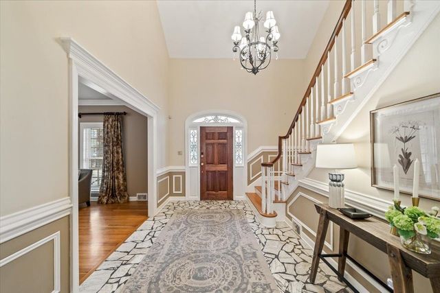 2395 KIRBY RD, Memphis, TN 38119