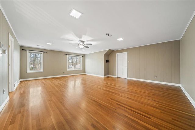 2395 KIRBY RD, Memphis, TN 38119