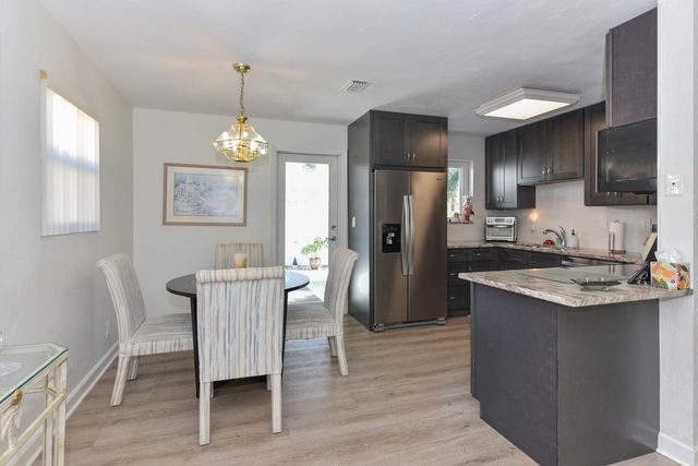 727 Bunker Road, West Palm Beach, FL 33405