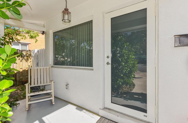 727 Bunker Road, West Palm Beach, FL 33405