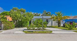 727 Bunker Road, West Palm Beach, FL 33405