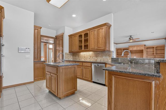12116 Long Lake Boulevard, Oklahoma City, OK 73170