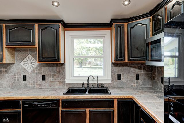 2800 S County Road 475 E, Plainfield, IN 46168