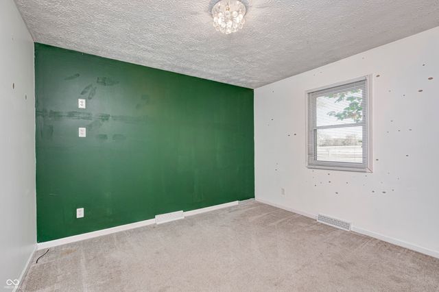 2800 S County Road 475 E, Plainfield, IN 46168