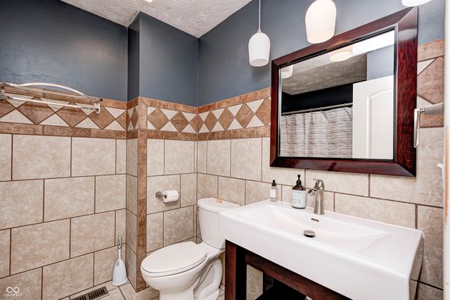 2800 S County Road 475 E, Plainfield, IN 46168