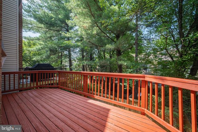6028 LOGANWOOD DR, Rockville, MD 20852