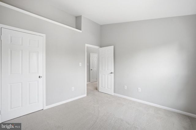 6028 LOGANWOOD DR, Rockville, MD 20852