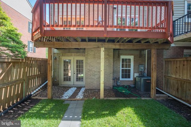 6028 LOGANWOOD DR, Rockville, MD 20852