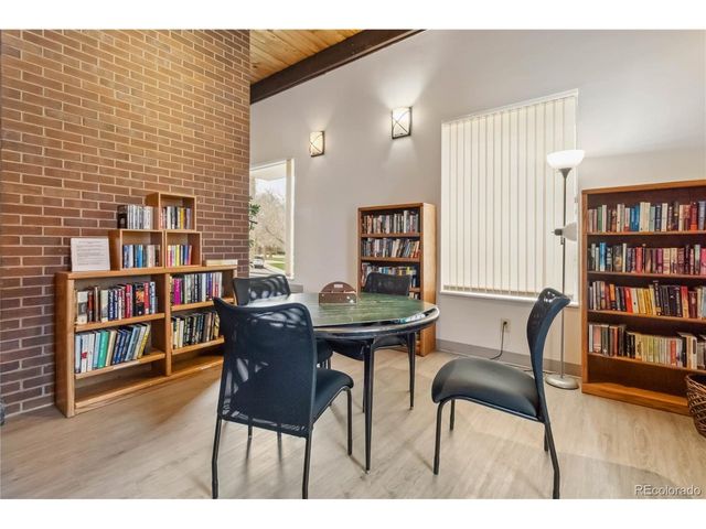 3470 S Poplar St 102, Denver, CO 80224