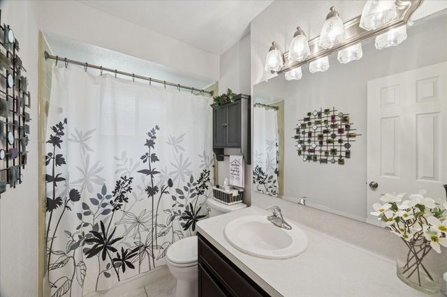 6319 Crestside Drive, Pasadena, TX 77505