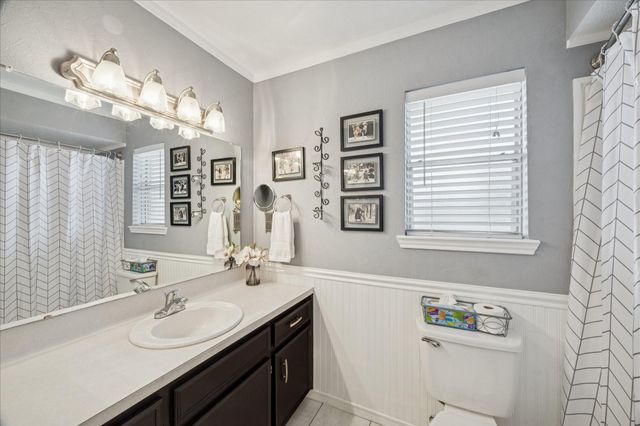 6319 Crestside Drive, Pasadena, TX 77505