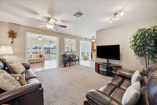 6319 Crestside Drive, Pasadena, TX 77505