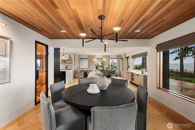 3323 9th Avenue Ct NW, Gig Harbor, WA 98335