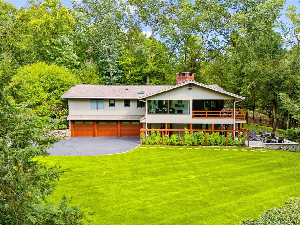401 Chestnut Ridge Road, Bedford Corners, NY 10549 — exterior