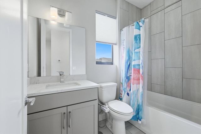 2551 11TH PL N, St Petersburg, FL 33713