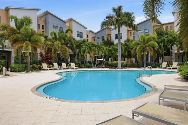 2551 11TH PL N, St Petersburg, FL 33713
