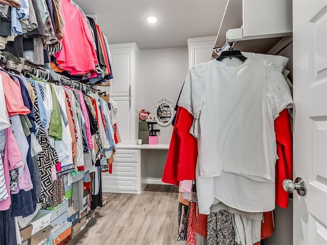 7270 Avondale Lane, Piedmont, OK 73078