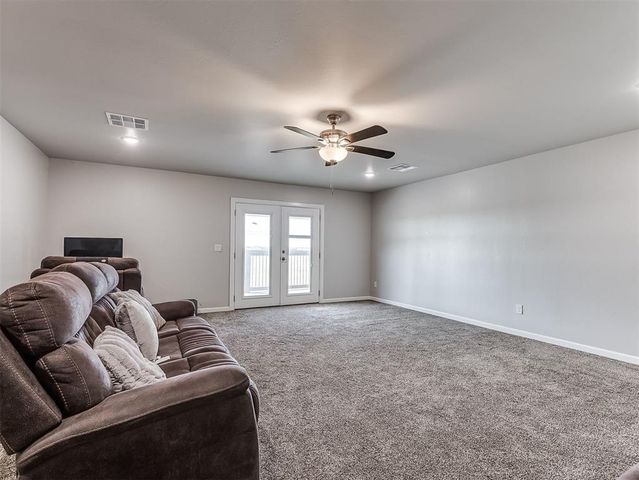 7270 Avondale Lane, Piedmont, OK 73078