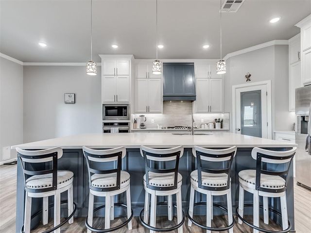 7270 Avondale Lane, Piedmont, OK 73078