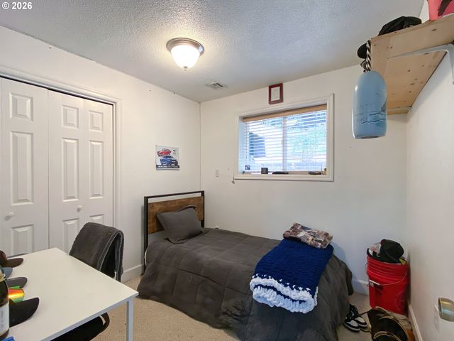28960 Se STONE Rd, Boring, OR 97009