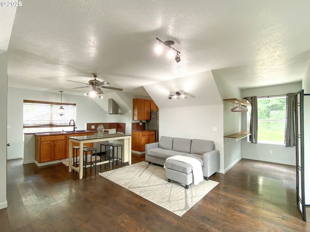 28960 Se STONE Rd, Boring, OR 97009