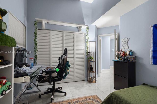 6952 NW 27th Ct 6952, Margate, FL 33063