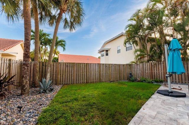 6952 NW 27th Ct 6952, Margate, FL 33063