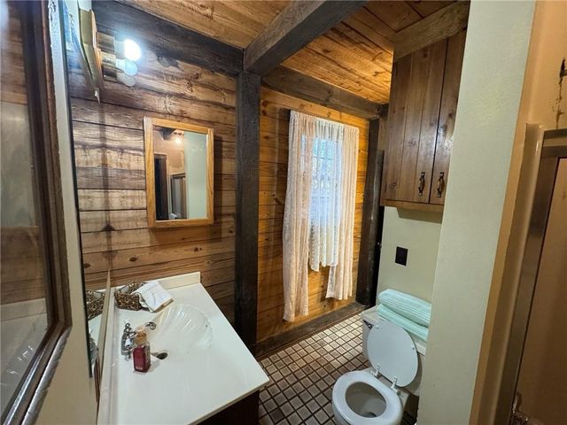 5834 Heardsville Road, Cumming, GA 30028