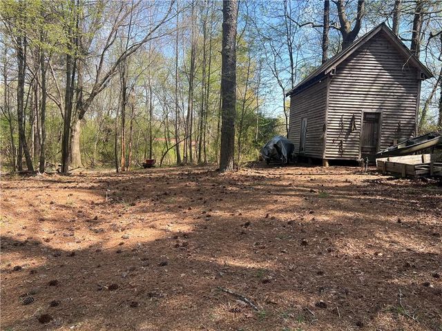 5834 Heardsville Road, Cumming, GA 30028