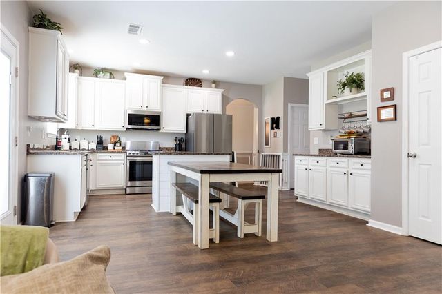 417 Farmwood Way, Canton, GA 30115