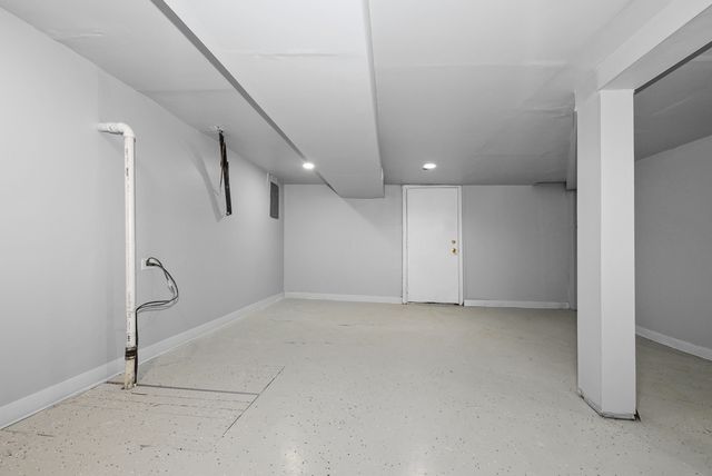 14823 Grant Street, Dolton, IL 60419