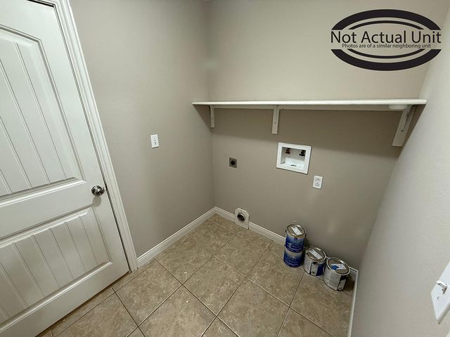 1742 ORIE DR, Columbia, MO 65202