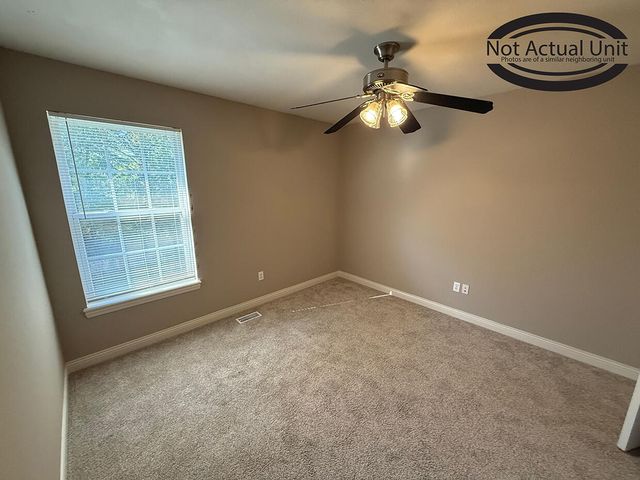 1742 ORIE DR, Columbia, MO 65202