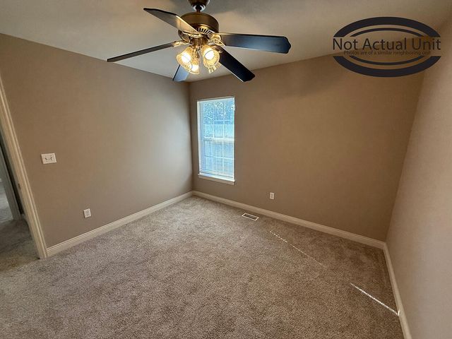 1742 ORIE DR, Columbia, MO 65202