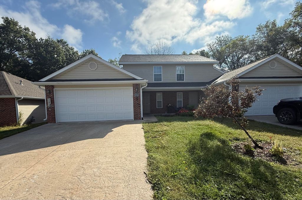 1742 ORIE DR, Columbia, MO 65202