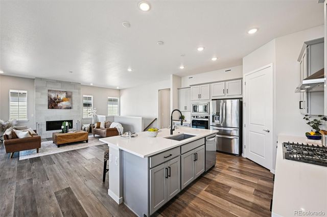 8735 S Quemoy Street, Aurora, CO 80016