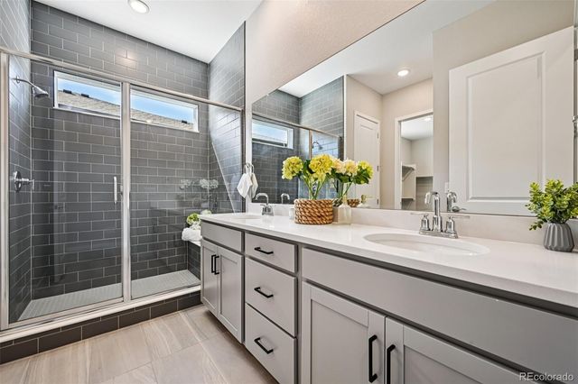 8735 S Quemoy Street, Aurora, CO 80016